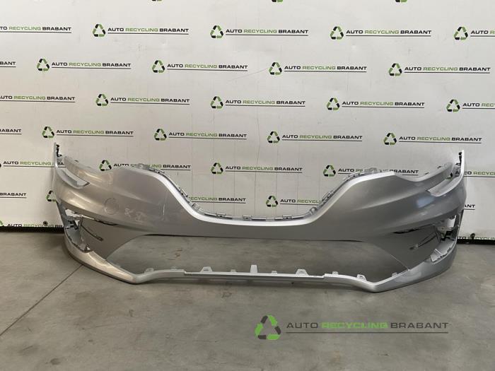 Pare-chocs avant d'un Renault Megane (20588), Renault, -, 3 mois de garantie, Utilisé