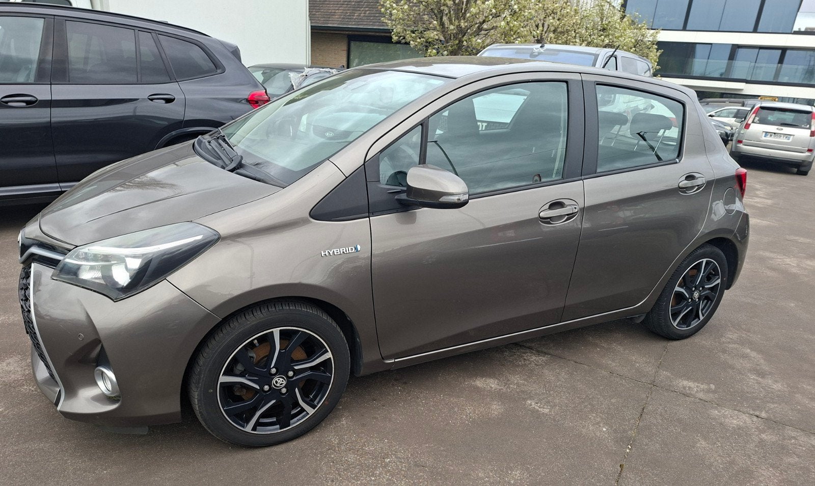 Toyota Yaris hybride, Autos, Toyota, Achat, Euro 6, Entreprise, Automatique