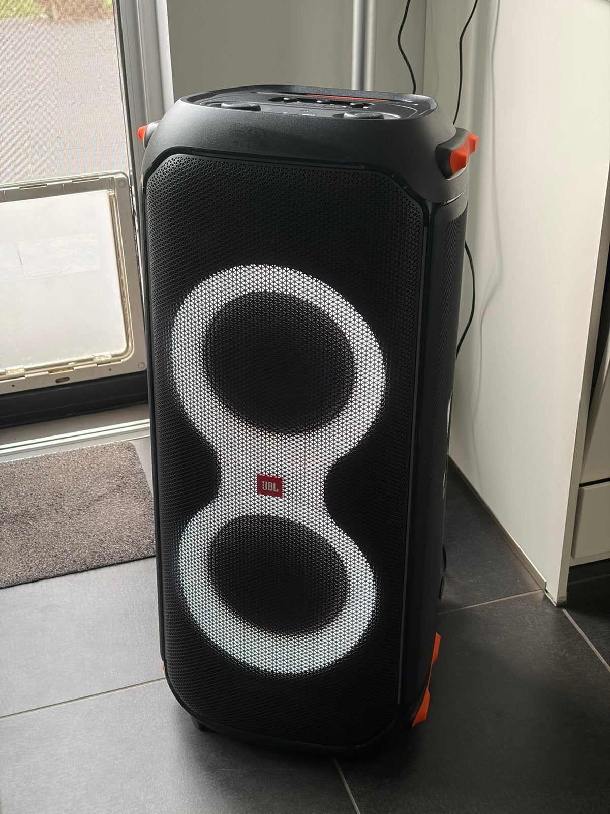 JBL Partybox 710, Ophalen, Zo goed als nieuw
