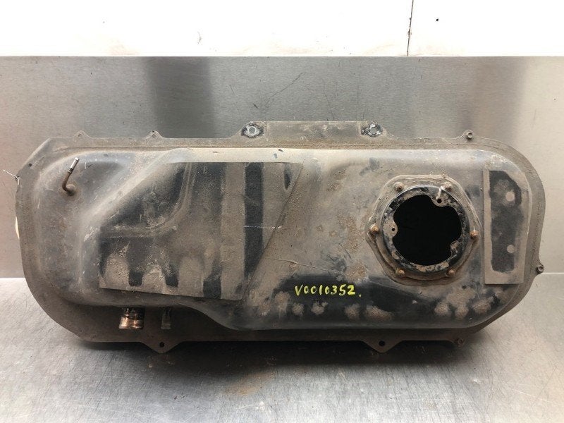 TANK Mitsubishi Outlander (GF / GG) (01-2012/12-2022), Gebruikt, Dhr. M. Roggen, Marinus@Japoto.nl, Stadsweg 37 37
9917 PV  WIRDUM GR., NL