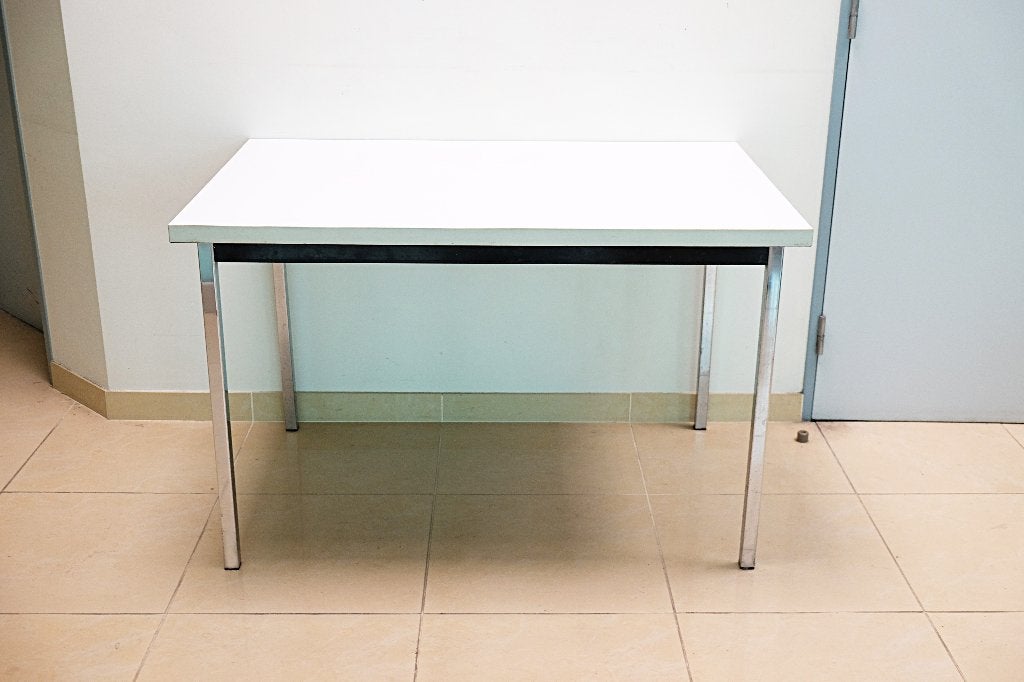 Eettafel 120 x 80 cm, Huis en Inrichting, Ophalen, Zo goed als nieuw