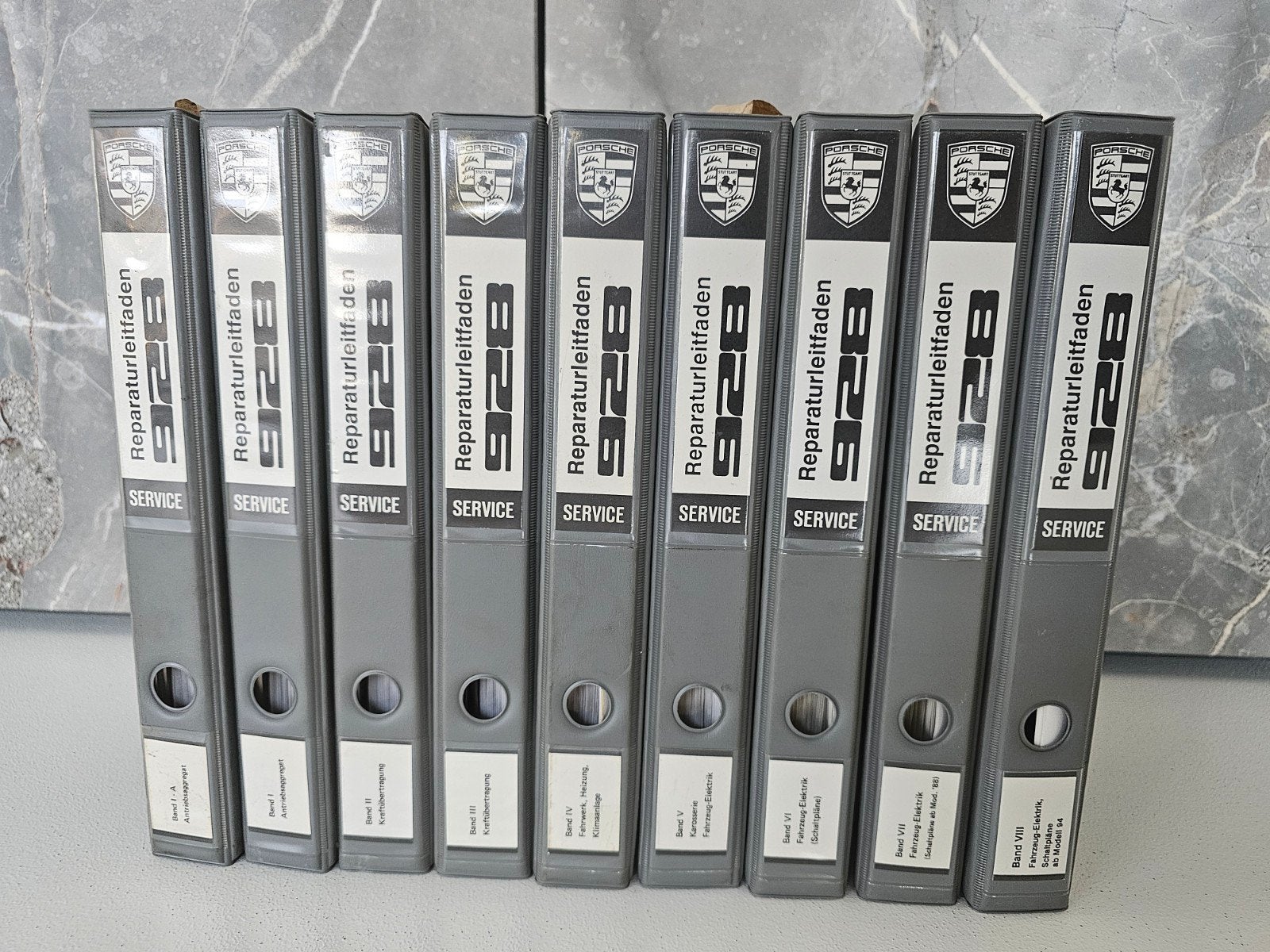 Originele 9-delige Porsche 928 Werkplaatshandboek Set, Particulier, Te koop