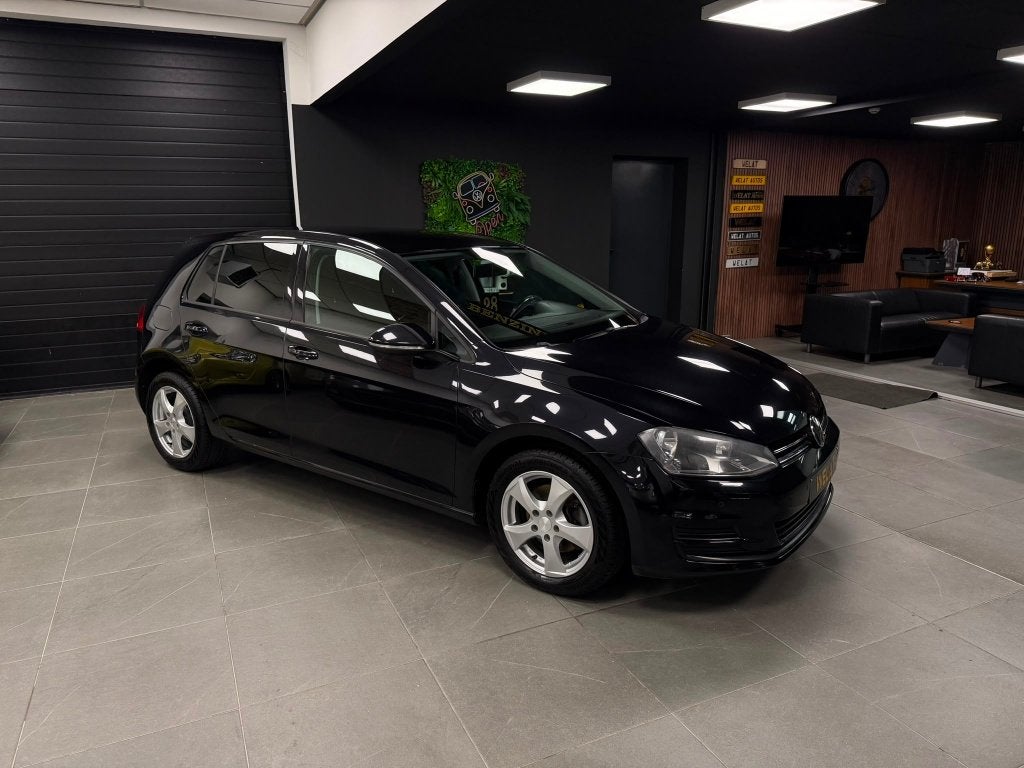 VW GOLF 2013 TURBO 1.2 BENZINE, Auto's, Volkswagen, Bluetooth, Euro 5, Zwart, Zwart