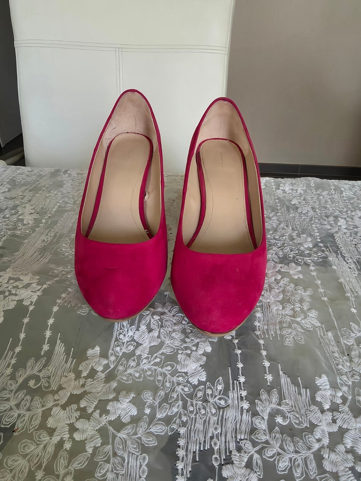 fuchsia schoenen, Pumps, Overige kleuren, Ophalen of Verzenden, Zo goed als nieuw