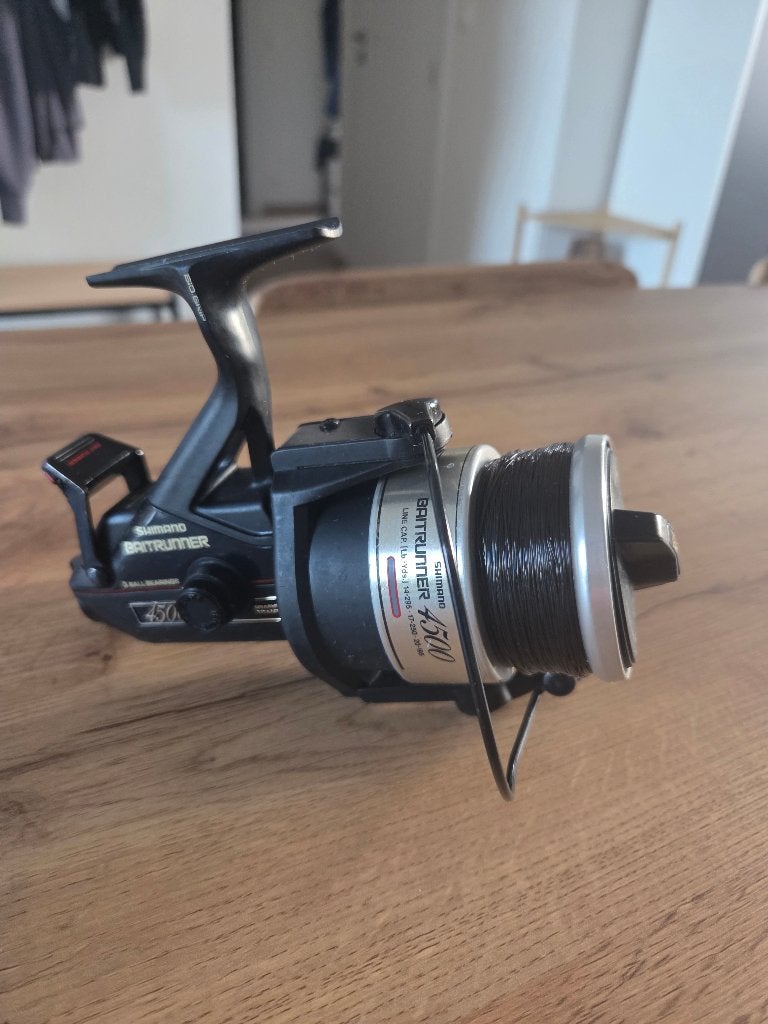 Shimano baitrunner 4500, Watersport en Boten, Ophalen, Nieuw