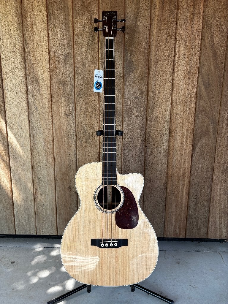 Martin Guitar BC-16E Akoestische Bas met Pickup, Ophalen, Zo goed als nieuw, Semi-akoestisch