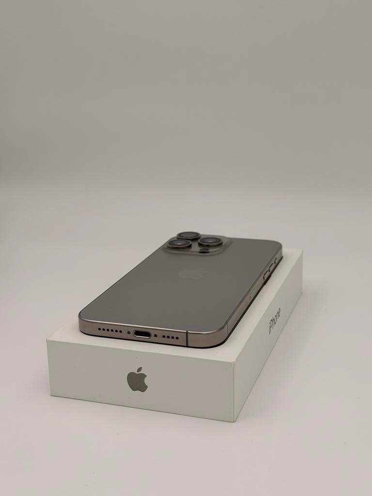 Iphone 15 pro max 256GB Natural Titanium, 256 GB, Gris, 86 %, IPhone 15 Pro Max