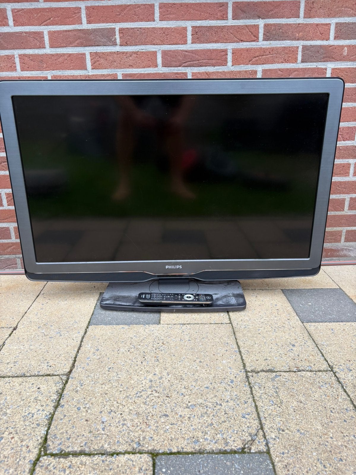 Philips tv, Enlèvement, Utilisé