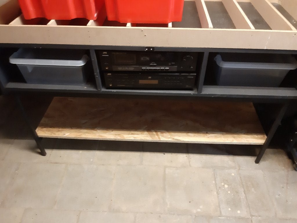 Ijzer onderstel met hout bak, Ophalen