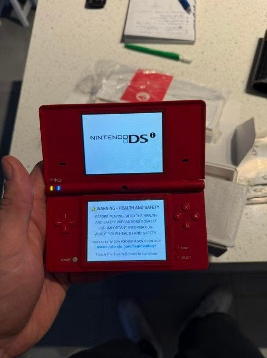 Nintendo DS, Games en Spelcomputers, Spelcomputers | Nintendo DS, Ophalen, Gebruikt, Rood, Met games