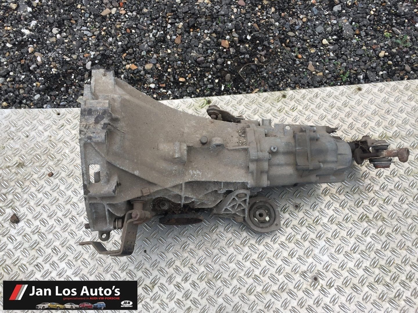 Versnellingsbak VW 5cil Audi Coupe type 85, 80 B2 ('78-'86), -, -, Audi, Enlèvement