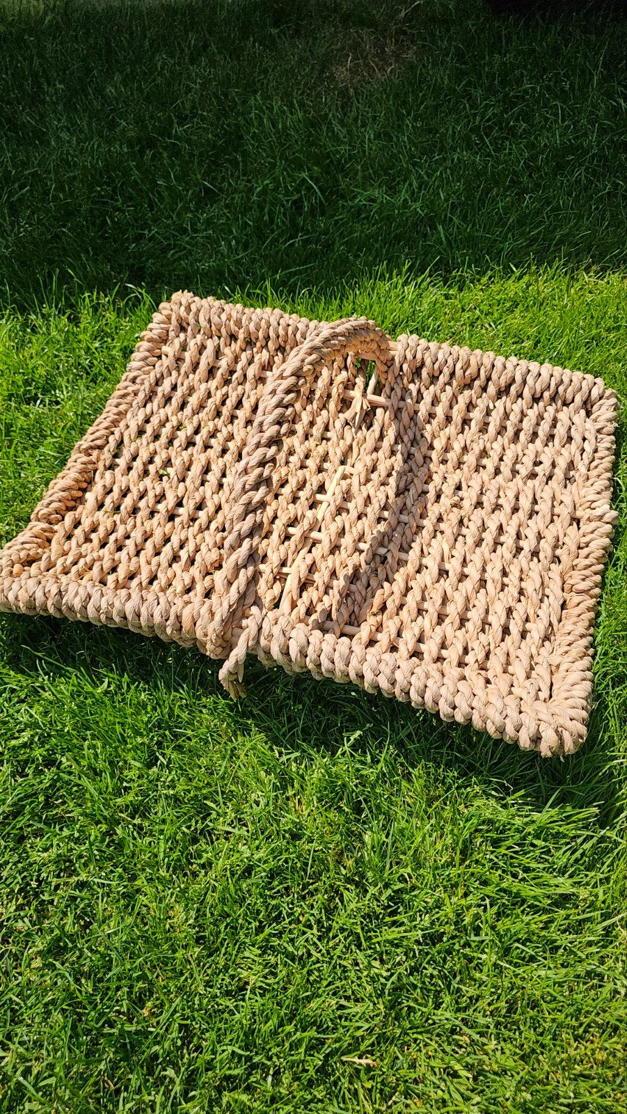 Corbeille à revues Natural Coconut ~ Robuste et durable, Enlèvement