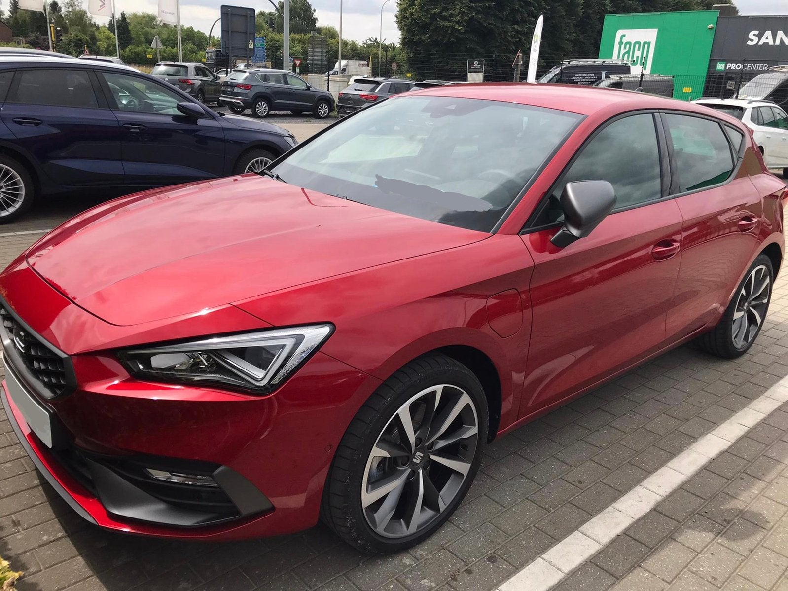 Seat Leon (plug-in hybride 5-deurs hatchback, FR uitvoering), Achat, Leon, 5 portes, 5 places