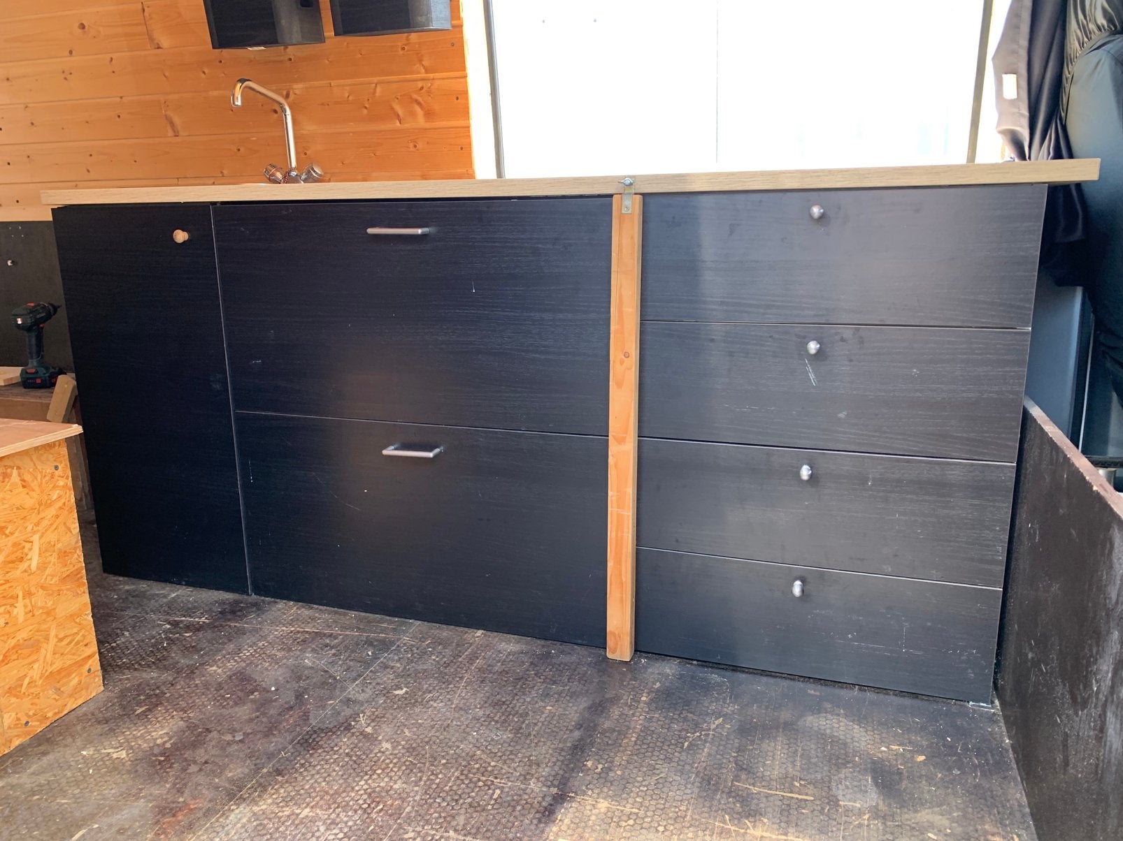 Ikea keukenmeubel 186x63x84 Lxbxh, Maison & Meubles, Armoires | Autre, Utilisé, Enlèvement