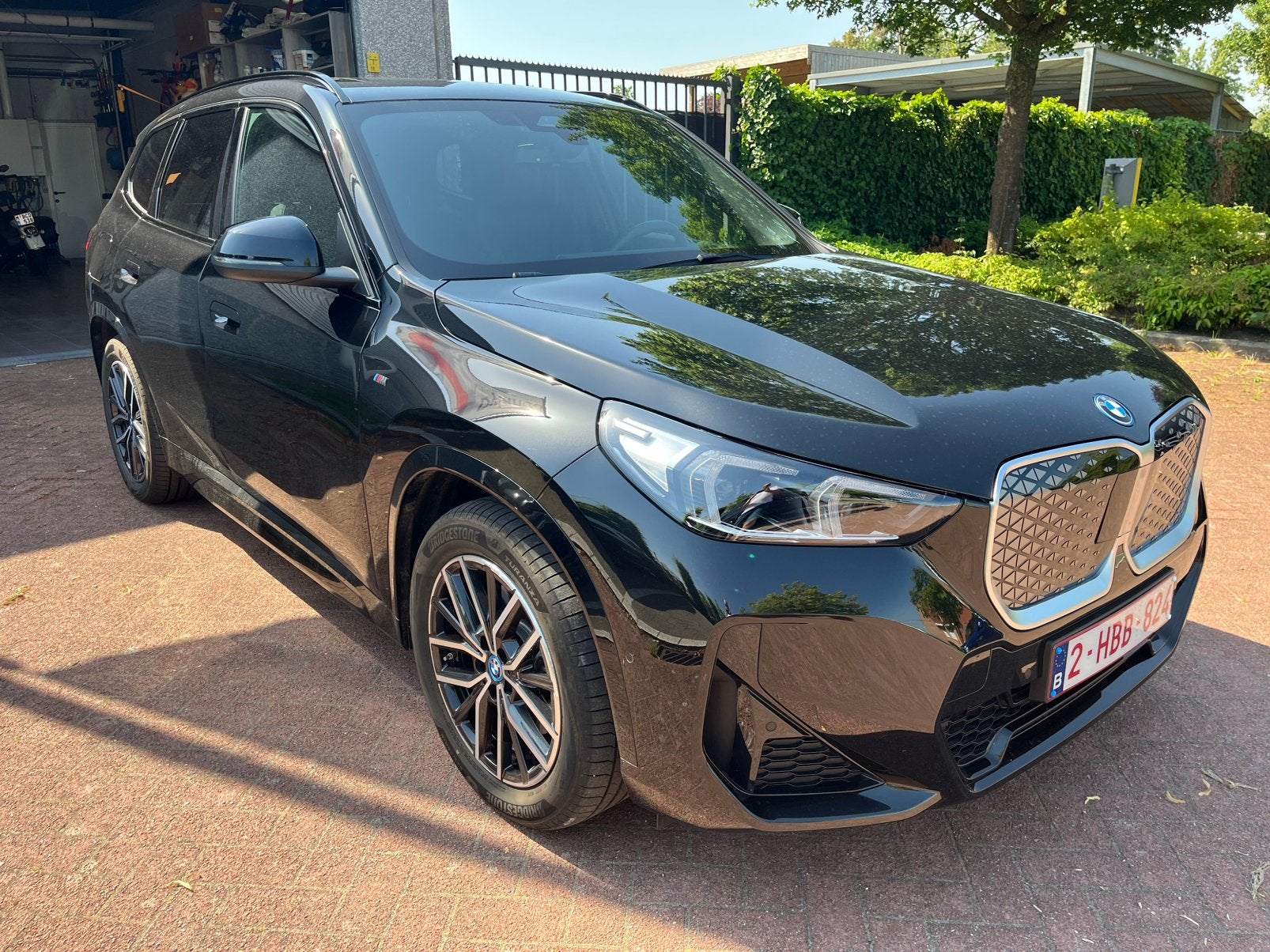 Bmw ix1drive30/M 11/2025/Pano dak 39950 € btw inb part PRIJS, Auto's, Automaat, Zwart, Zwart, Leder