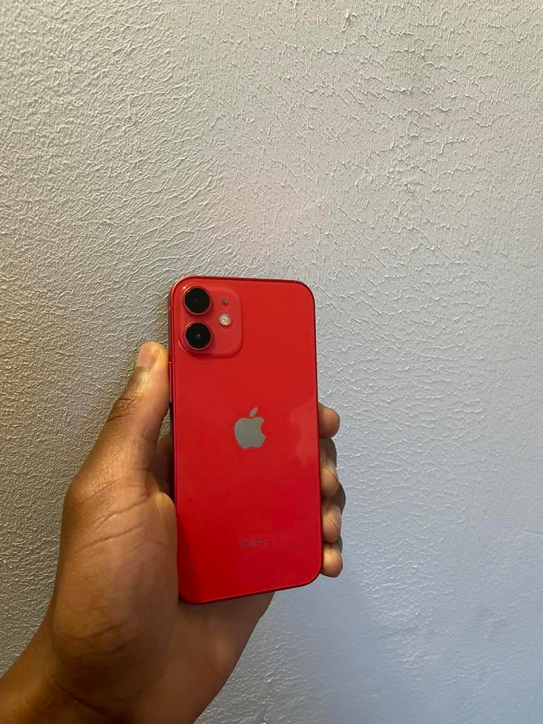 iPhone 12 Mini – 256 Go – 80% batterie (PRODUCT)RED, Telecommunicatie, Mobiele telefoons | Apple iPhone, Zo goed als nieuw, 256 GB