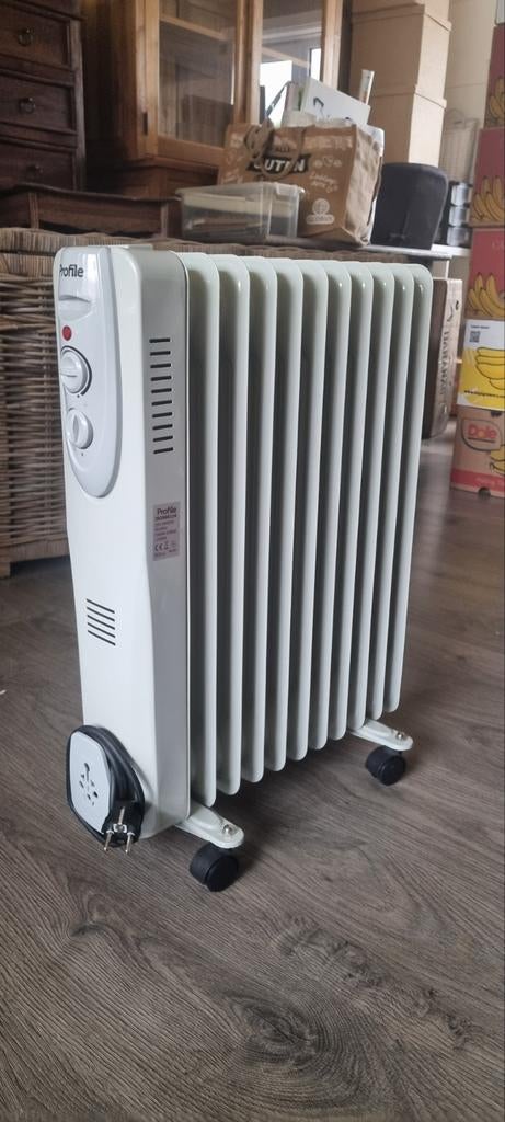 Profile olieradiator tot 2500W, Doe-het-zelf en Bouw, Verwarming en Radiatoren, Ophalen