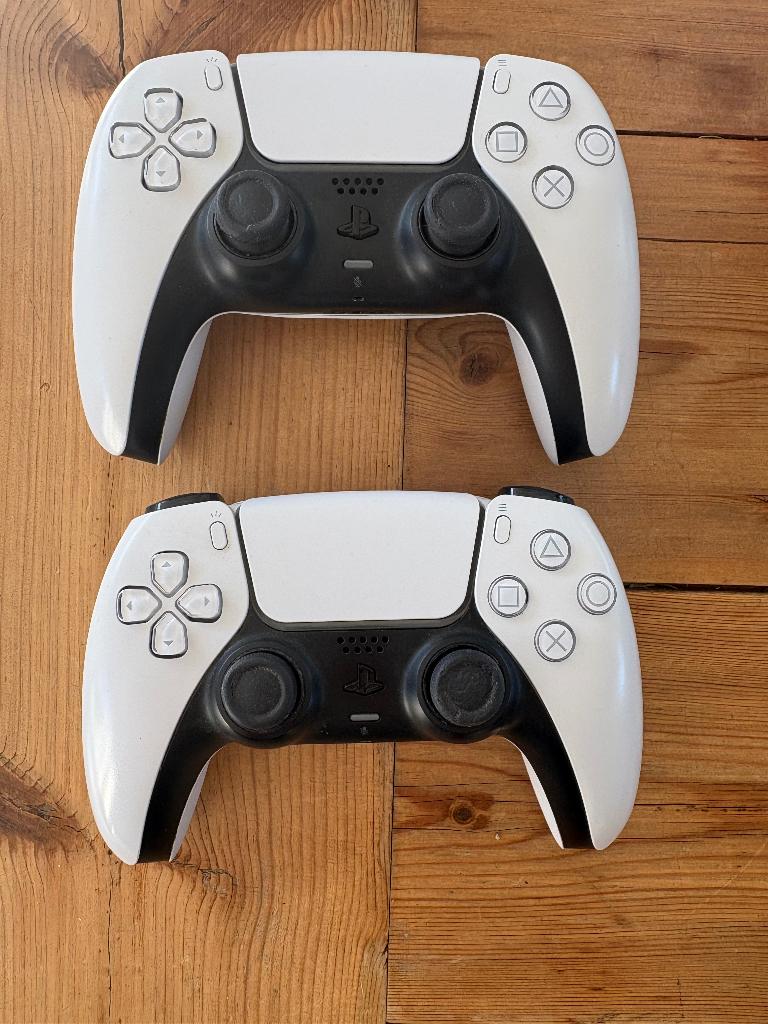 Ps5 (disque) + 2 manettes, Enlèvement, Comme neuf, Playstation 5