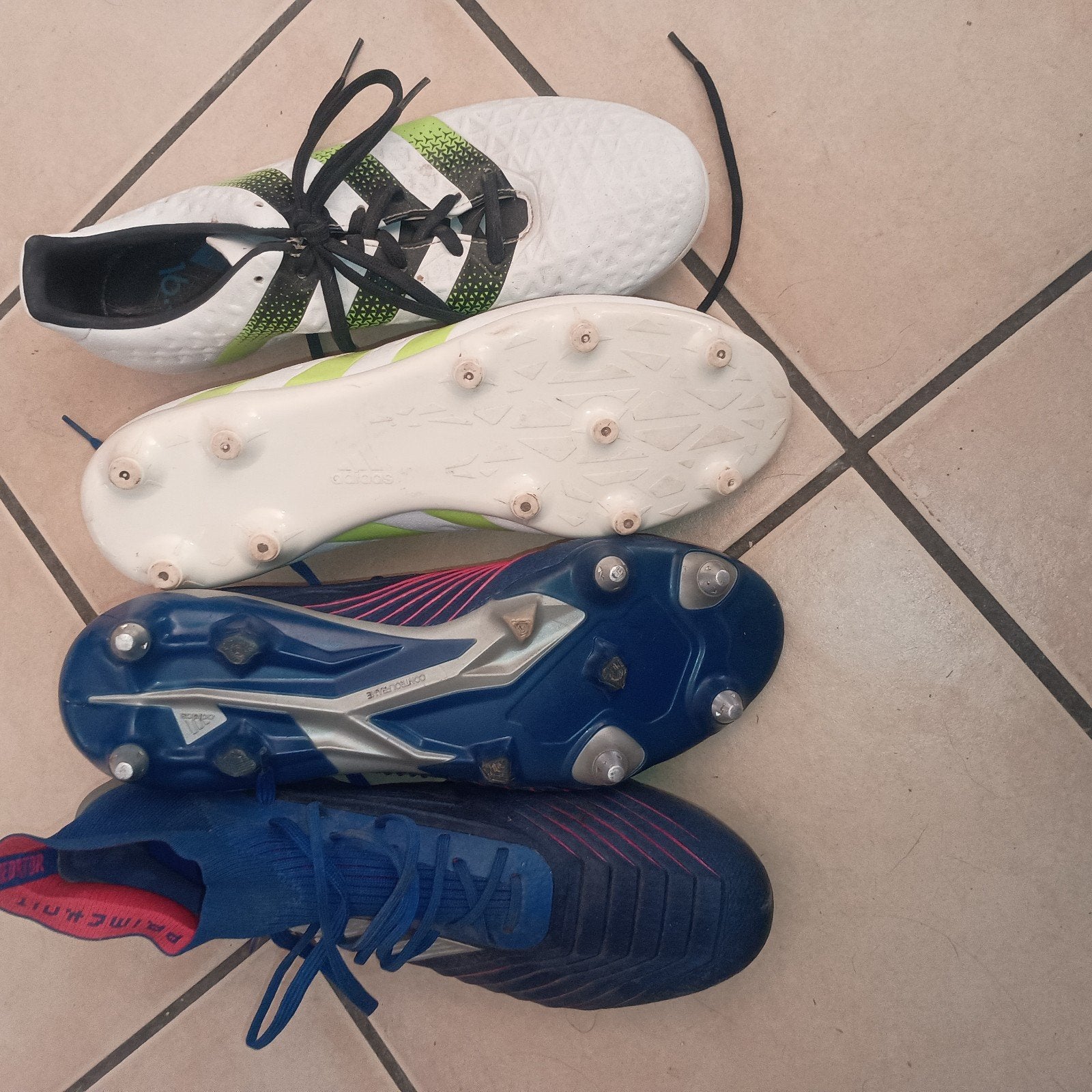 voetbalschoenen en voetbalnet, Enlèvement, Comme neuf