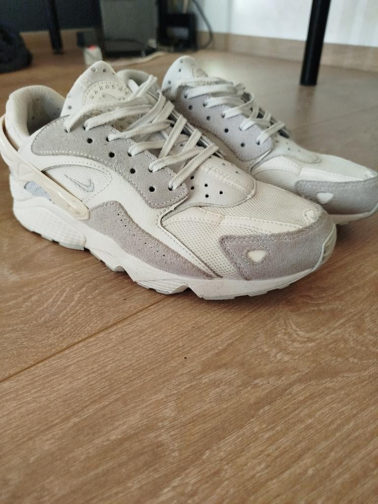 Nike Huarache homme beige, Kleding | Heren, Schoenen, Ophalen, Overige kleuren, Sportschoenen, Nike