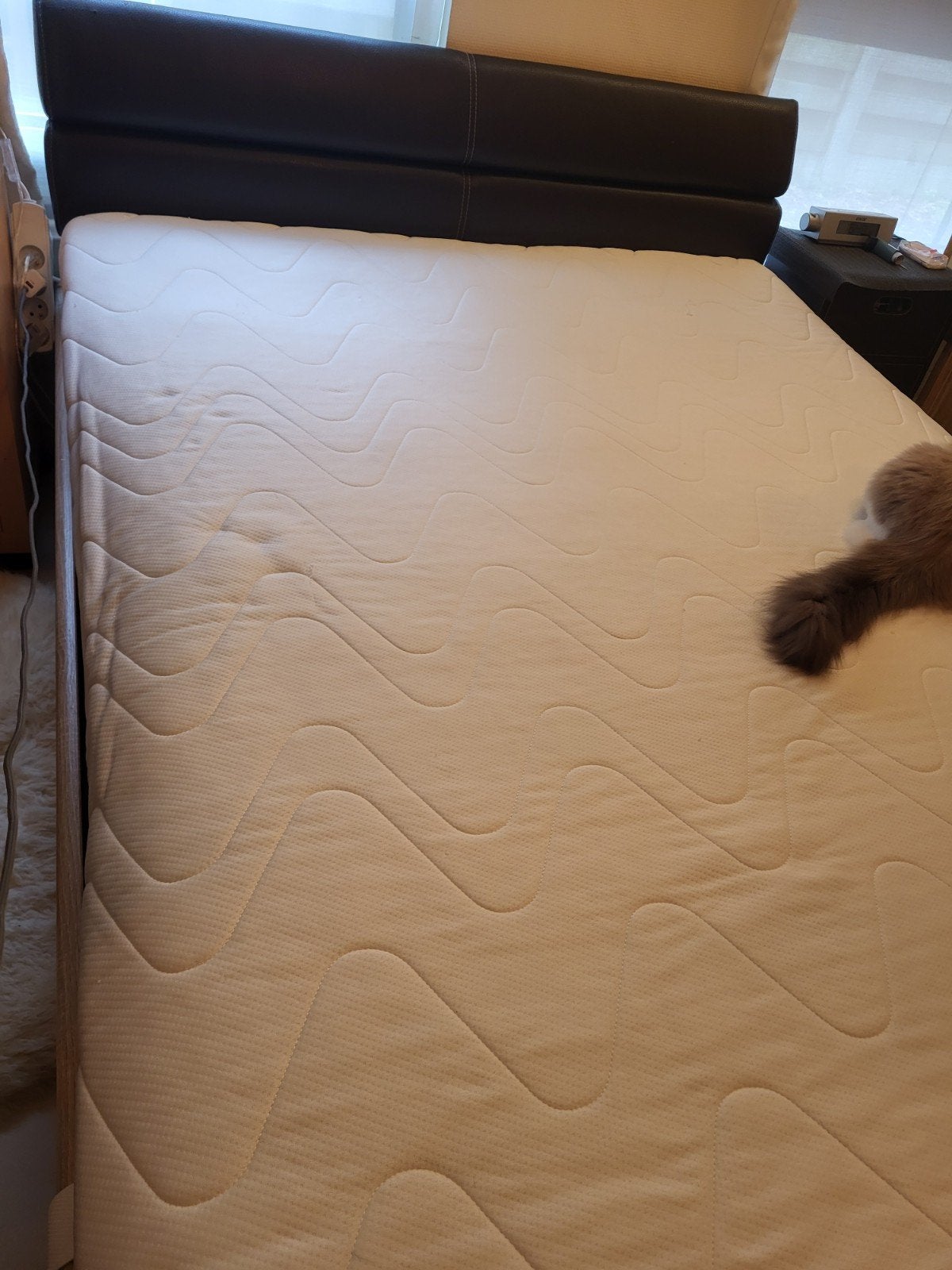 Lit et matelas 140, Maison & Meubles, Chambre à coucher | Matelas & Sommiers, Matelas, Enlèvement