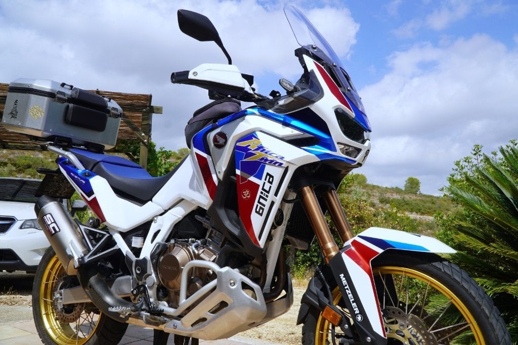 Honda Africa Twin Adventure Sports 2021 Showroom staat, Motoren, 2 cilinders, Occasion, Motorrijbewijs A, Handvatverwarming