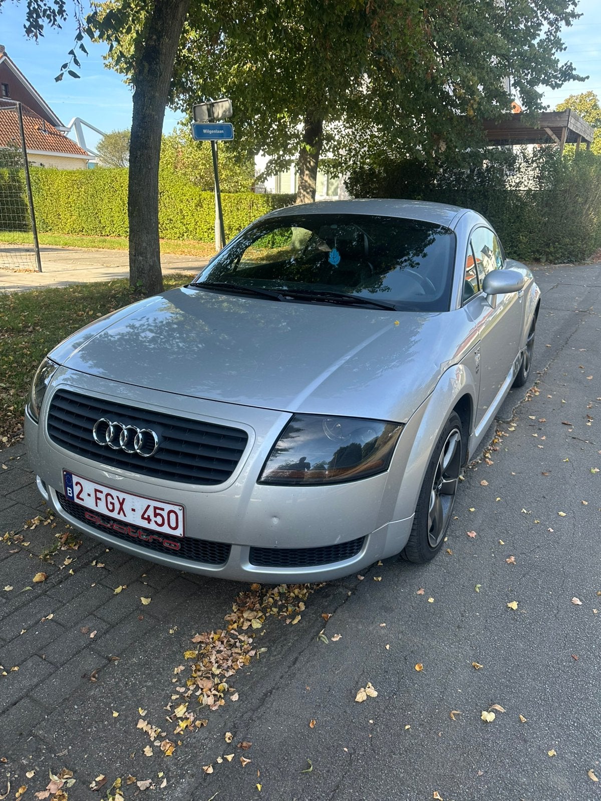 Audi TT 1.8 5V Benzine, Auto's, Voorwielaandrijving, 4 zetels, TT, Zwart