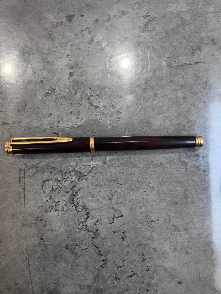 Waterman Gentleman Fountain Pen in Bordeaux Red Gold met 18K, Verzamelen, Ophalen, Gebruikt, Vulpen, Waterman
