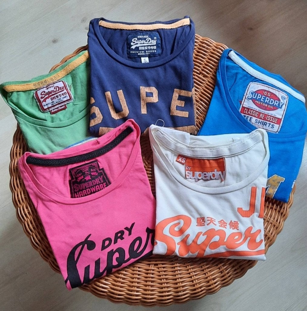 Super Dry T shirts, Vêtements | Femmes, Manches courtes, Enlèvement ou Envoi, Superdry, Taille 36 (S)