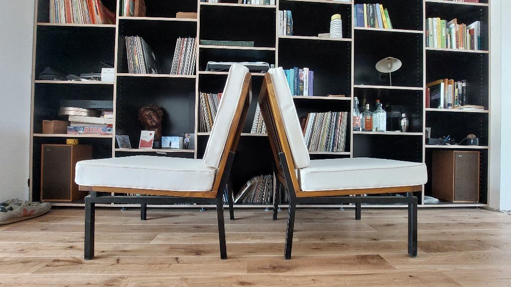 2 Vintage Mid-Century Modern vintage zeteltjes/stoeltjes, Huis en Inrichting, Stoelen, Ophalen, Twee, Wit, Zo goed als nieuw