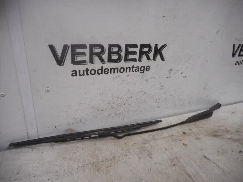 RUITENWISSERARM RECHTS VOOR Opel Calibra (90355764), Bahnhofsplatz 65423 Rüsselsheim am Main, DE, Enlèvement ou Envoi, Opel, Opel Automobile GmbH