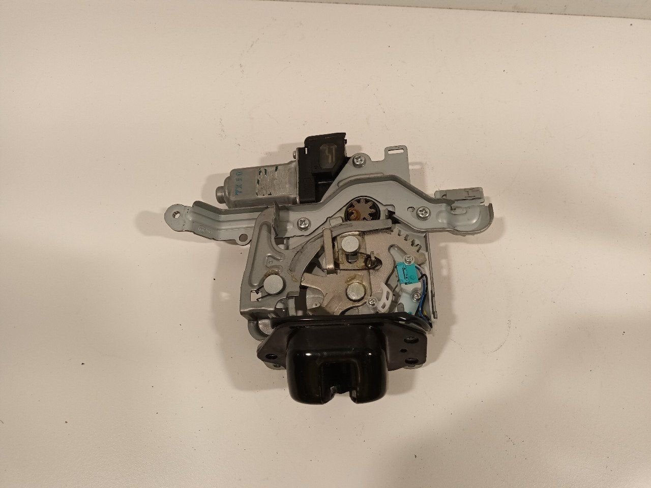 Slot mechaniek kofferdeksel achterklep elektrisch Renault Es, Onderdelen@venauto.nl, Van der Ven Autorecycling B.V., Gebruikt