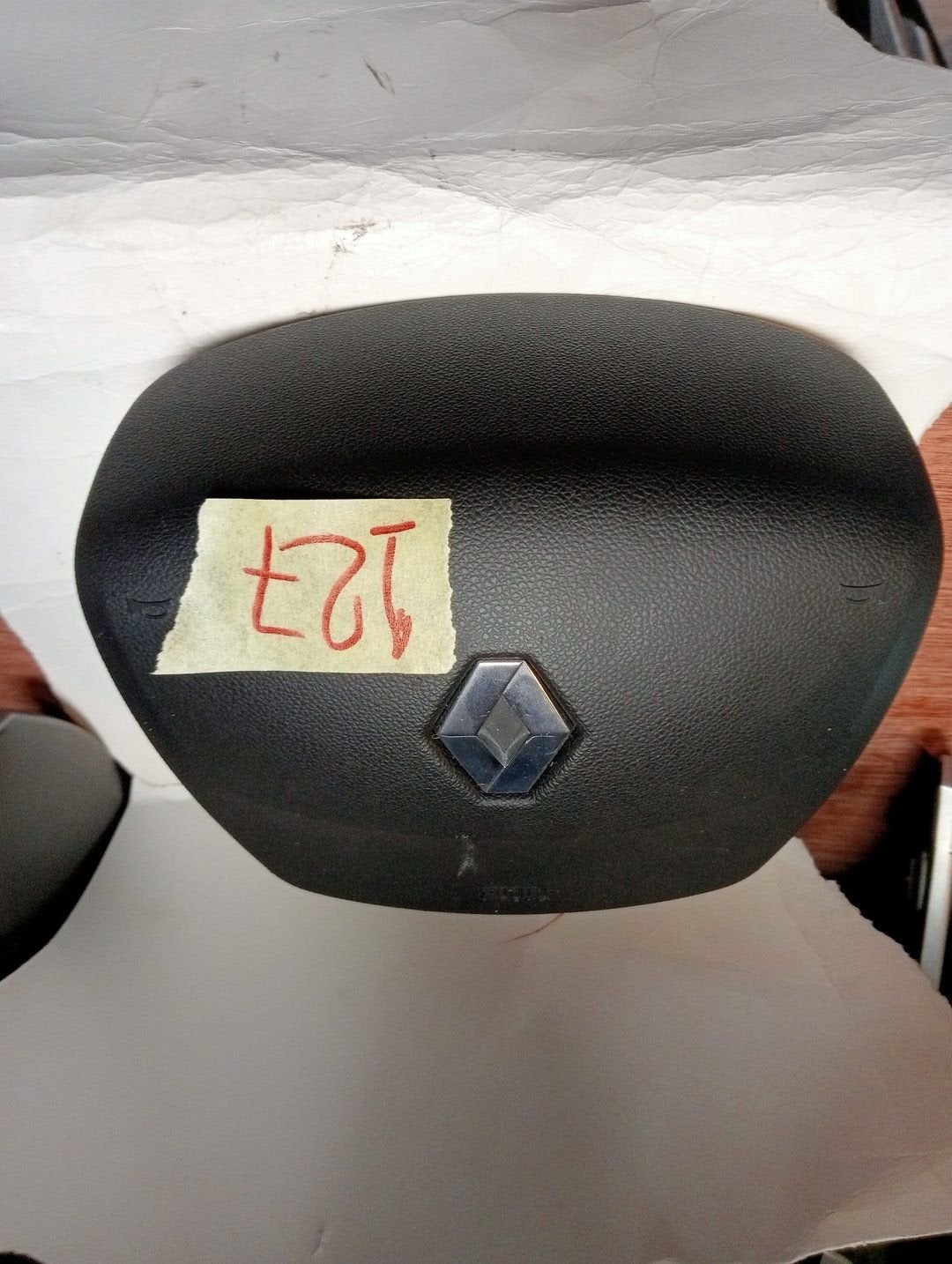 Renault Megane stuur airbag met artikelnummer 985707520R, Gebruikt, -, Renault, -