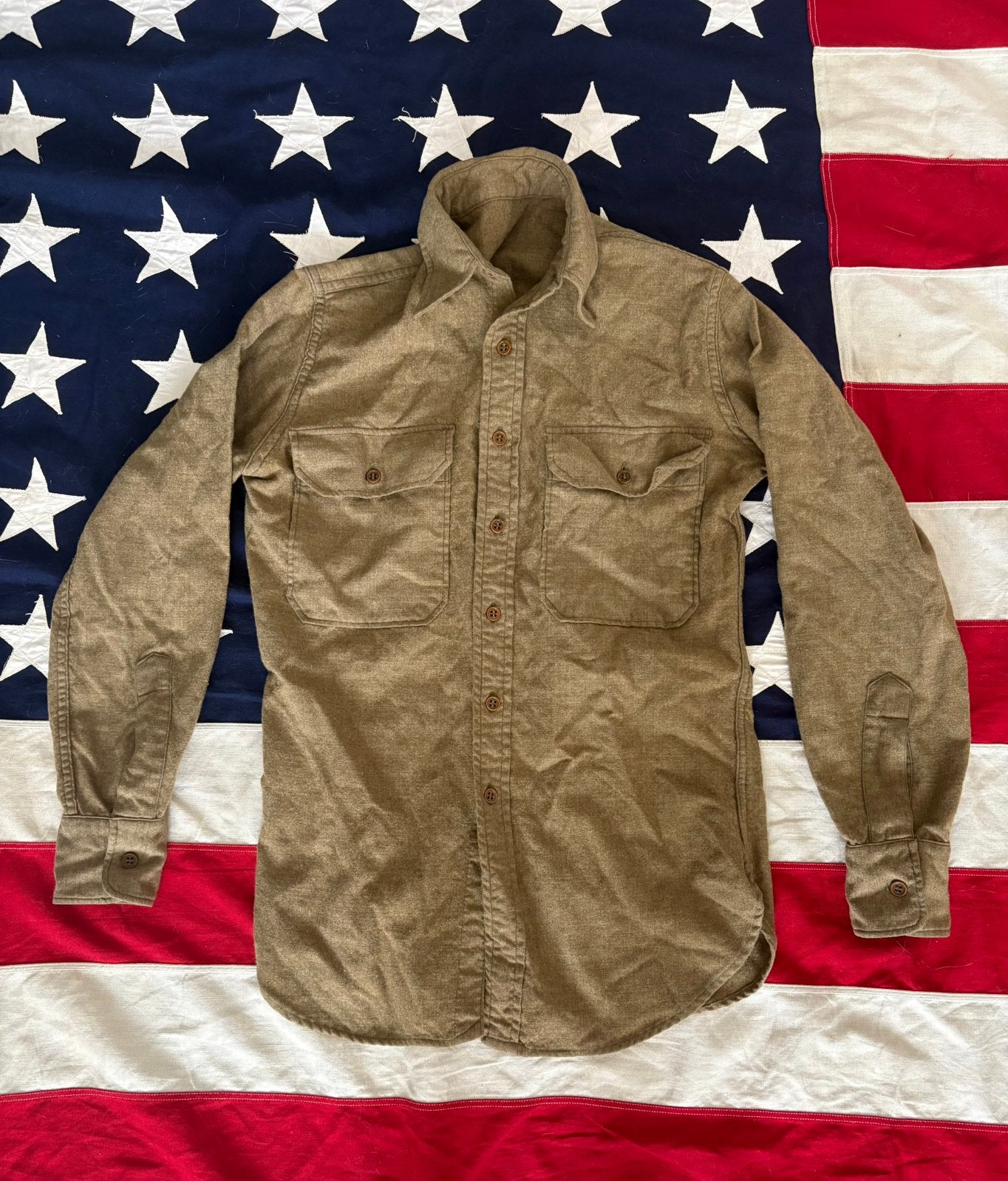 US WW2 wool mustard shirt S, Verzamelen, Ophalen of Verzenden