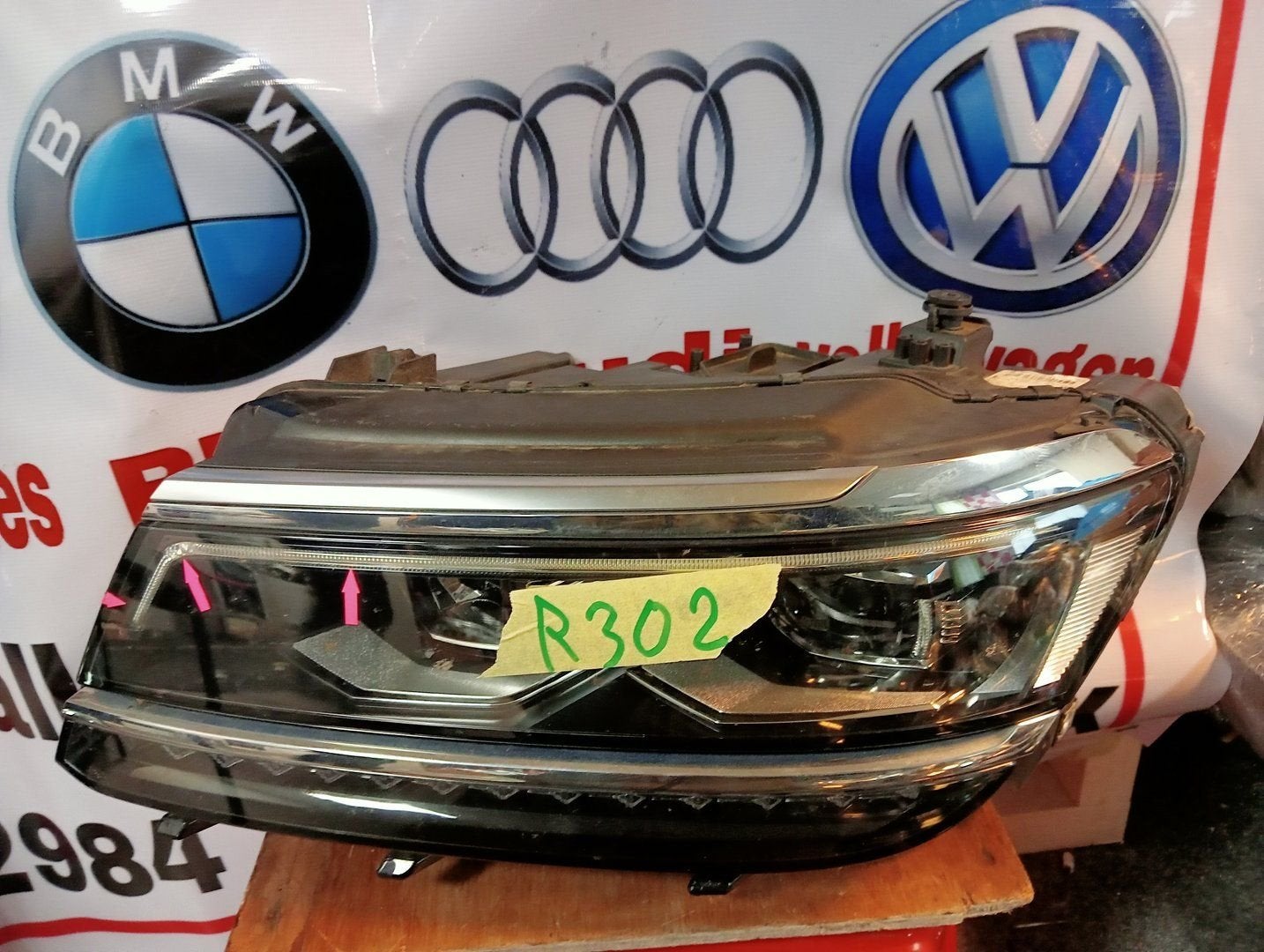 Koplamp links LED Volkswagen Tiguan (AD1) 5NB941113A 5NB9411, Gebruikt, -, Volkswagen, -