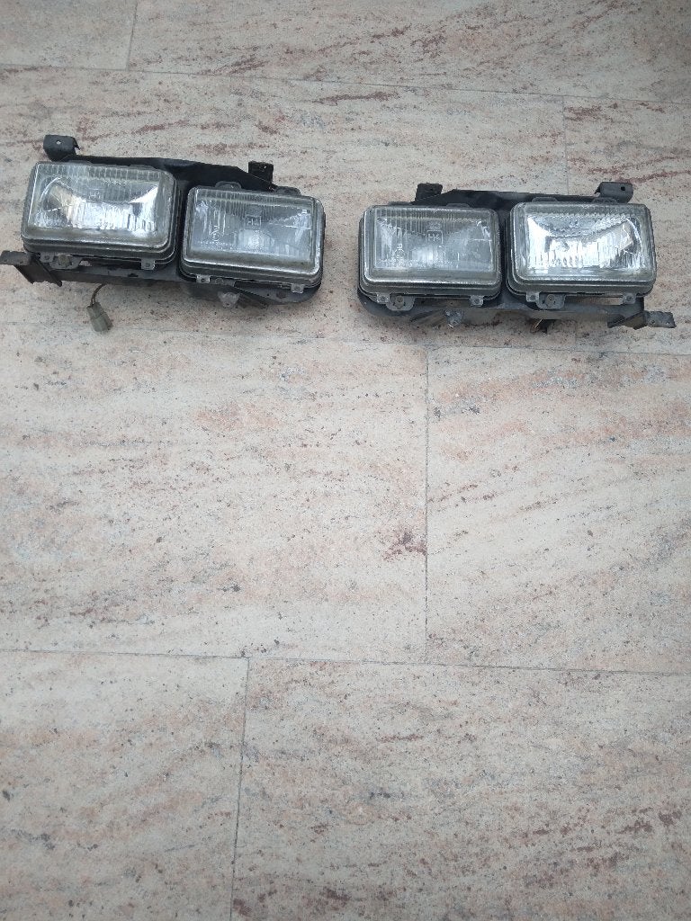 AUDI 80 Dubbele Koplampen HELLA. Oldtimer, Enlèvement ou Envoi, Utilisé, Audi