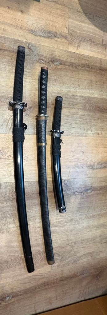 Katana set (3 stuks), Ophalen