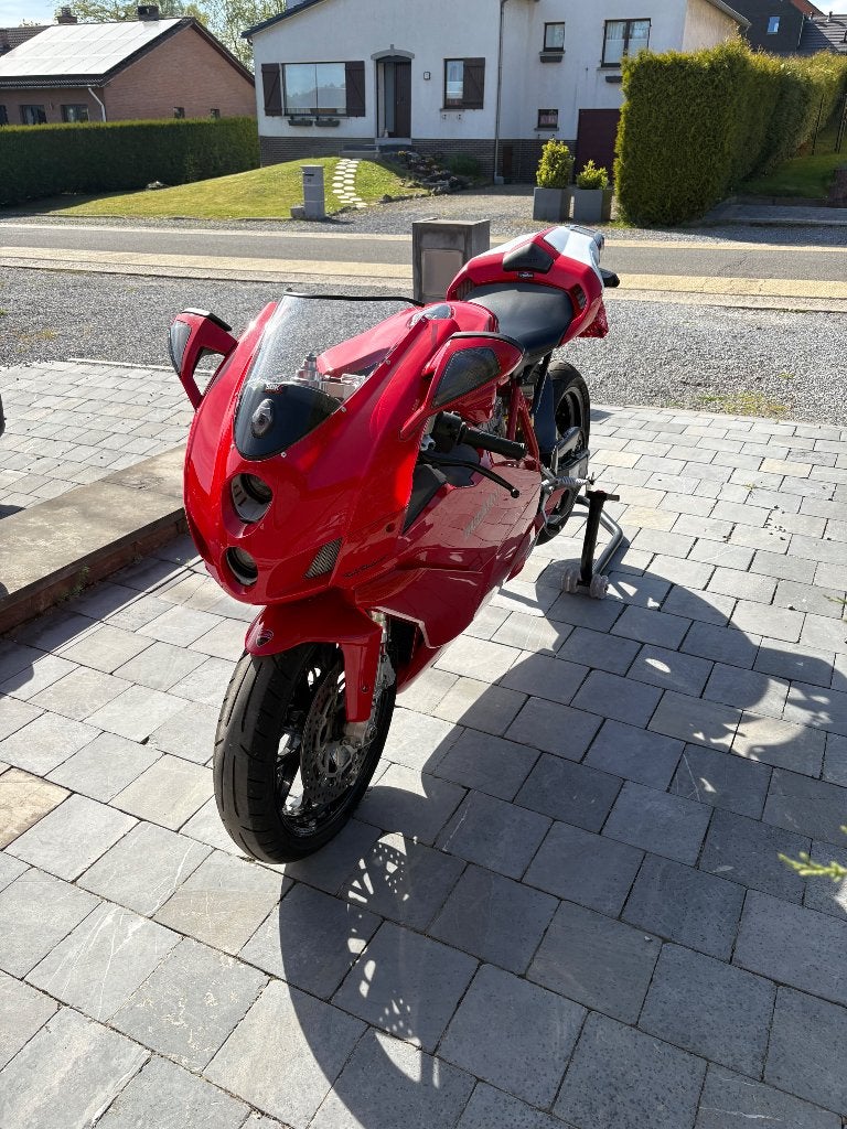 Ducati 749, 750 cm³, Particulier