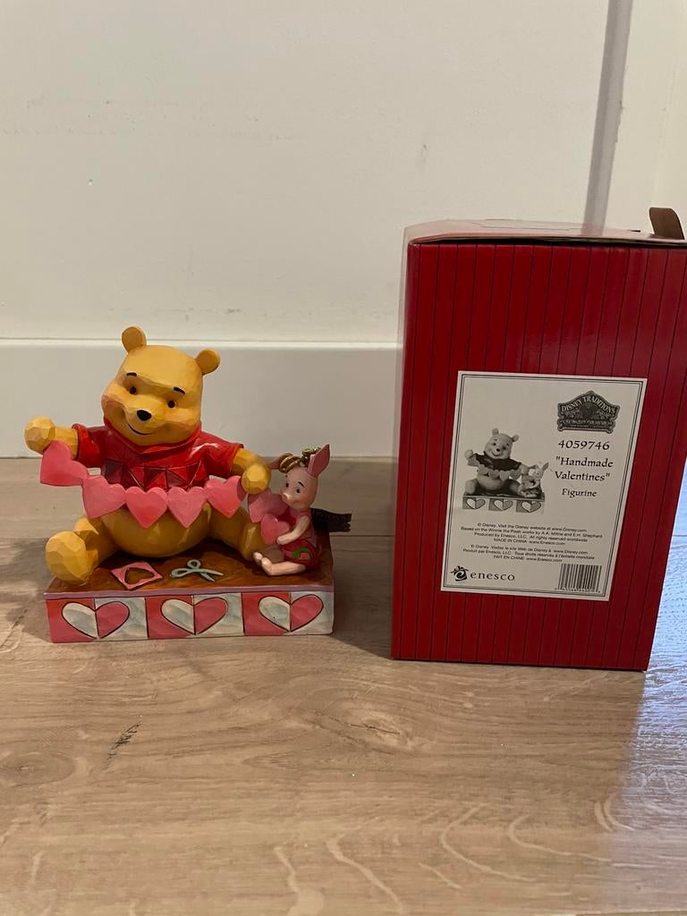Disney traditions jim shore  Winnie de Poeh en Knorretje, Verzamelen, Disney, Zo goed als nieuw, Ophalen of Verzenden