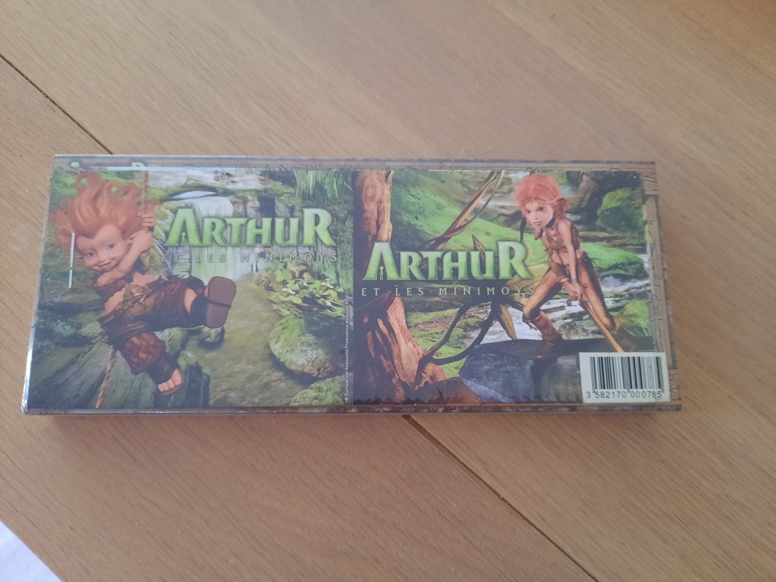 Coffret de collection de fèves  d Arthur
