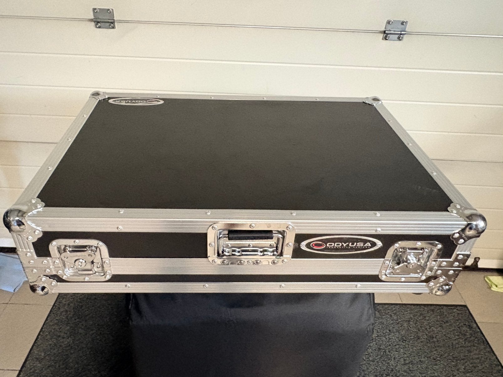 250€, Ophalen, Zo goed als nieuw, Flightcase