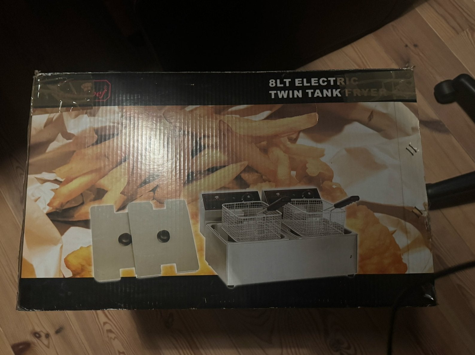 SET FRITUUR / 2 tank 8l elec friteuse Caterchef  + toebehore, Ophalen of Verzenden, Zo goed als nieuw