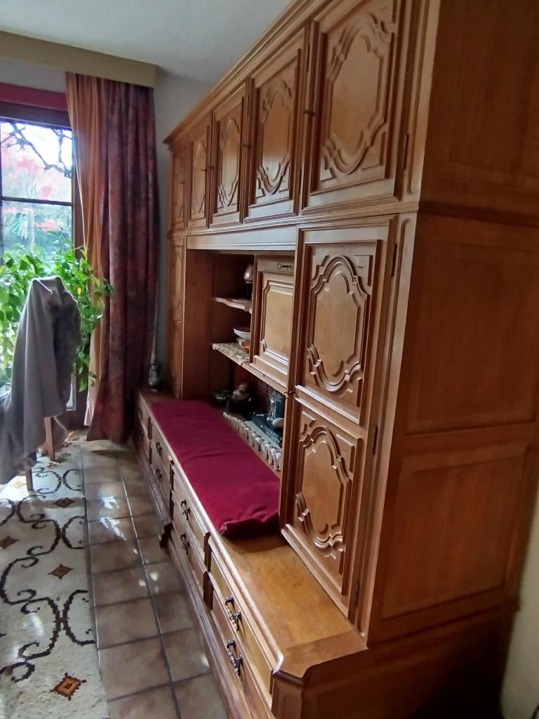 Eikenhouten meubels om weg te geven, Huis en Inrichting, Kasten | Dressoirs, Zo goed als nieuw, Eikenhout, Ophalen
