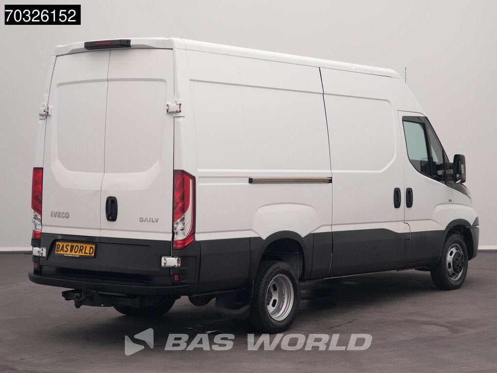 Iveco Daily 35C14 Dubbellucht L2H2 3,5t Trekhaak Airco Cruis, Autos, 100 kW, Achat, Euro 6, Entreprise
