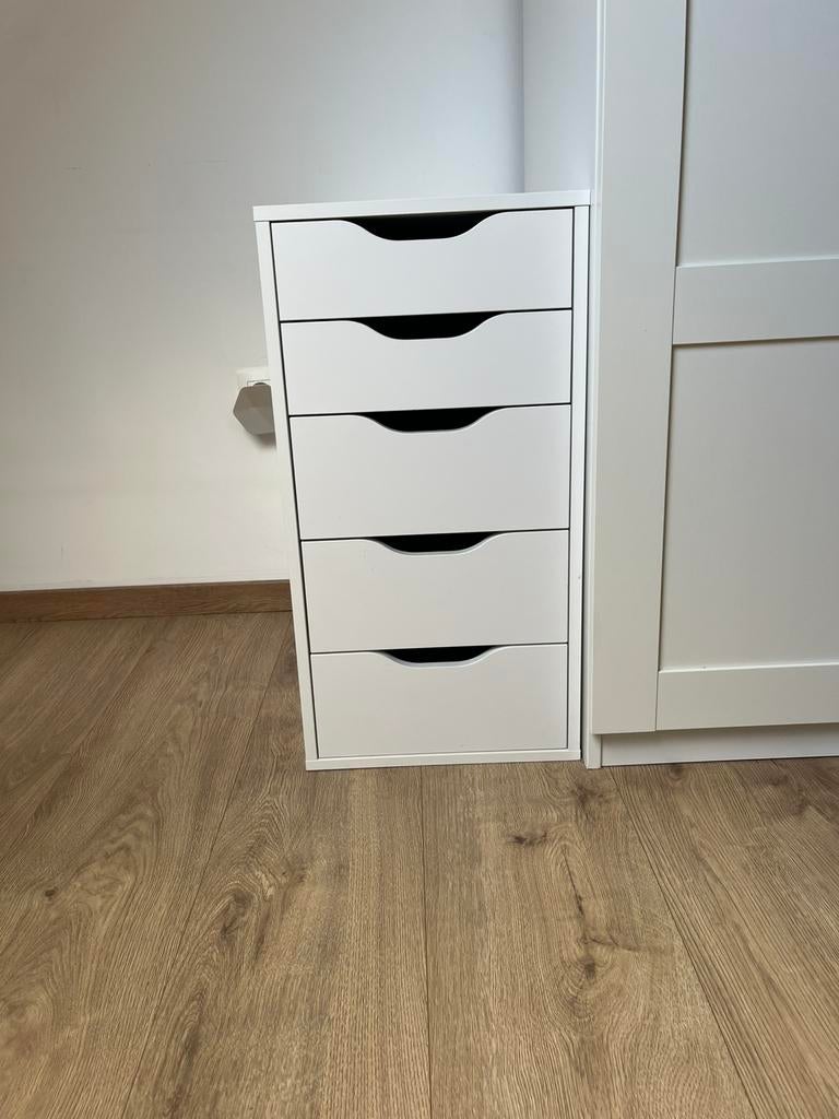 Schuivenkast Ikea - commode ikea, Ophalen, Zo goed als nieuw
