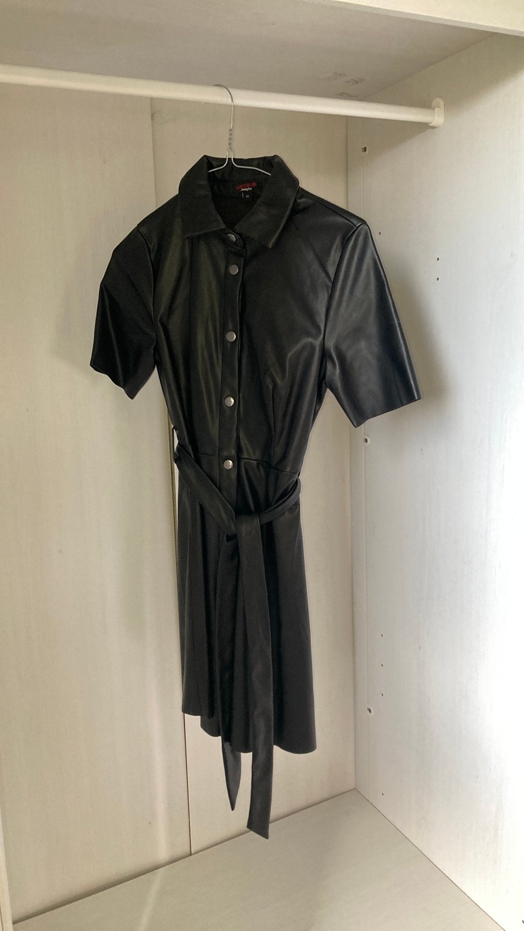 Robe similicuir Jennyfer, Enlèvement ou Envoi, Au-dessus du genou, Comme neuf, Taille 34 (XS) ou plus petite