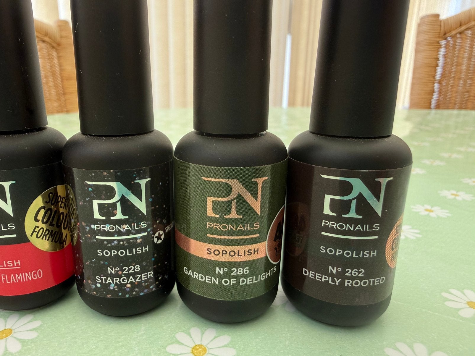 ProNails nagelproducten - alles moet weg, Ophalen of Verzenden, Nieuw, Overige kleuren, Handen en Nagels