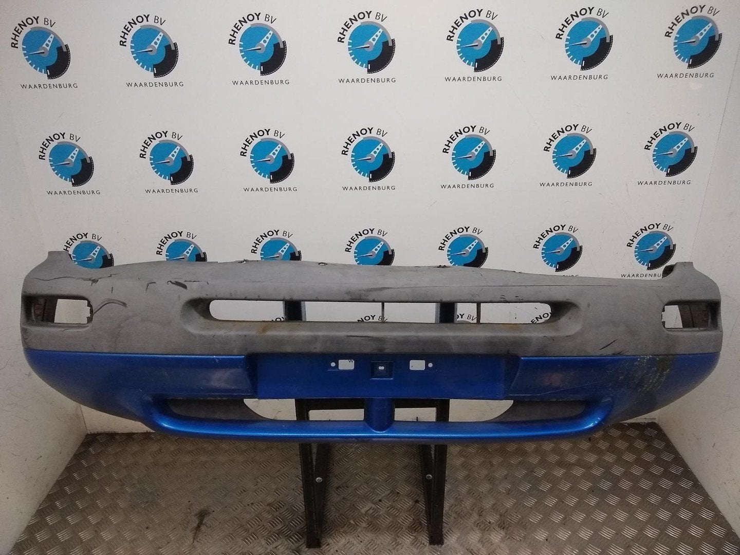 NISSAN TERRANO VOORBUMPER 2000, Enlèvement ou Envoi, Utilisé, Stiba membre