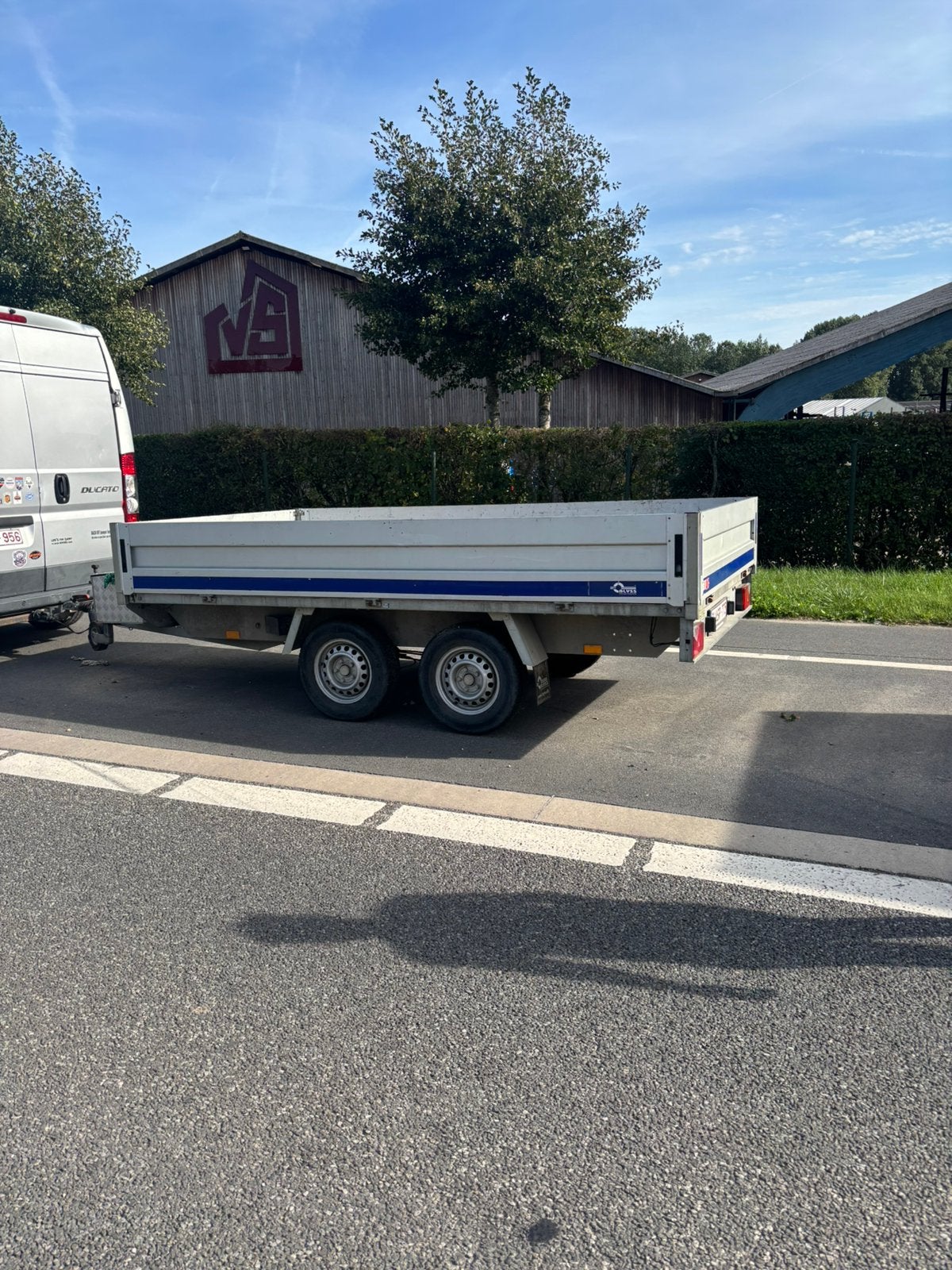 Aanhangwagen Blyss 3.4m x 1.9m 2700 kg, Auto diversen, Ophalen, Zo goed als nieuw