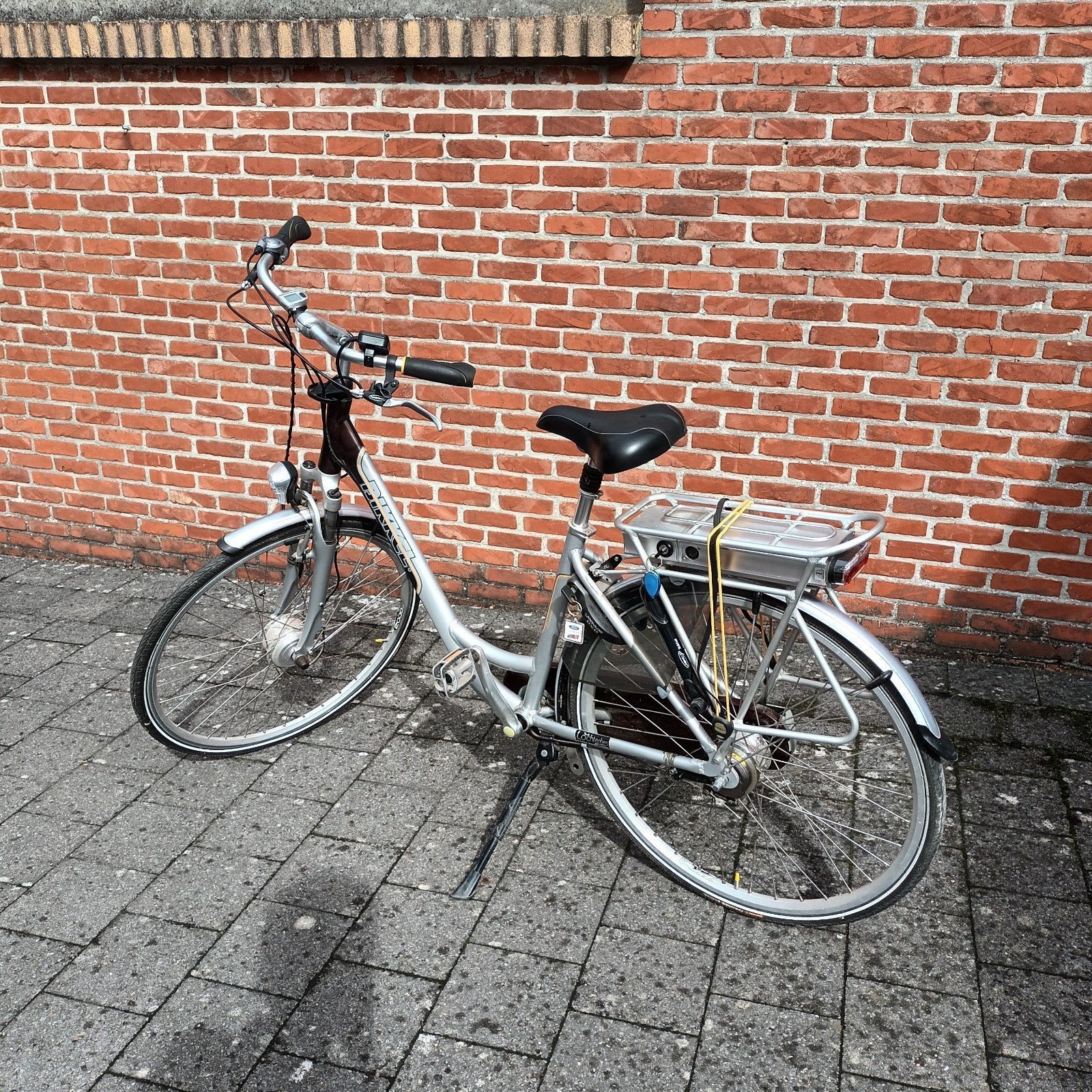 Elektrische fiets , merk Bikkel, Enlèvement